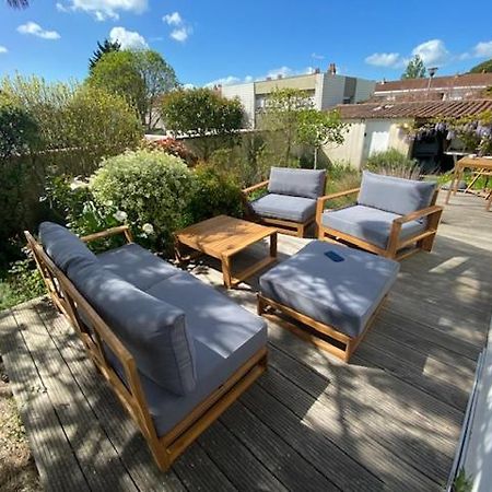 Maison Centre Ville Avec Jardin , Terrasse, Et Garage Velos La Rochelle  Eksteriør billede