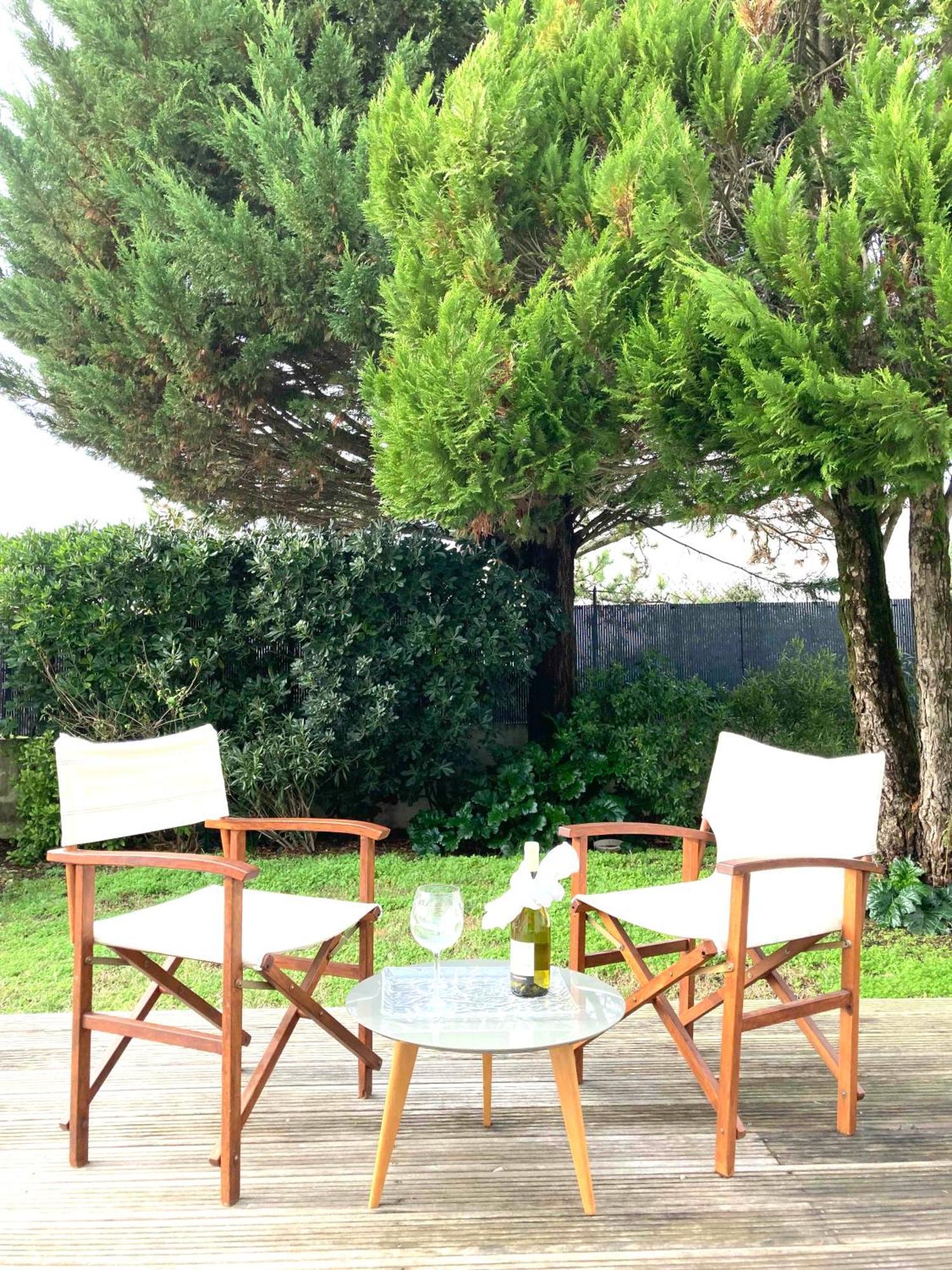 Maison Centre Ville Avec Jardin , Terrasse, Et Garage Velos La Rochelle  Eksteriør billede