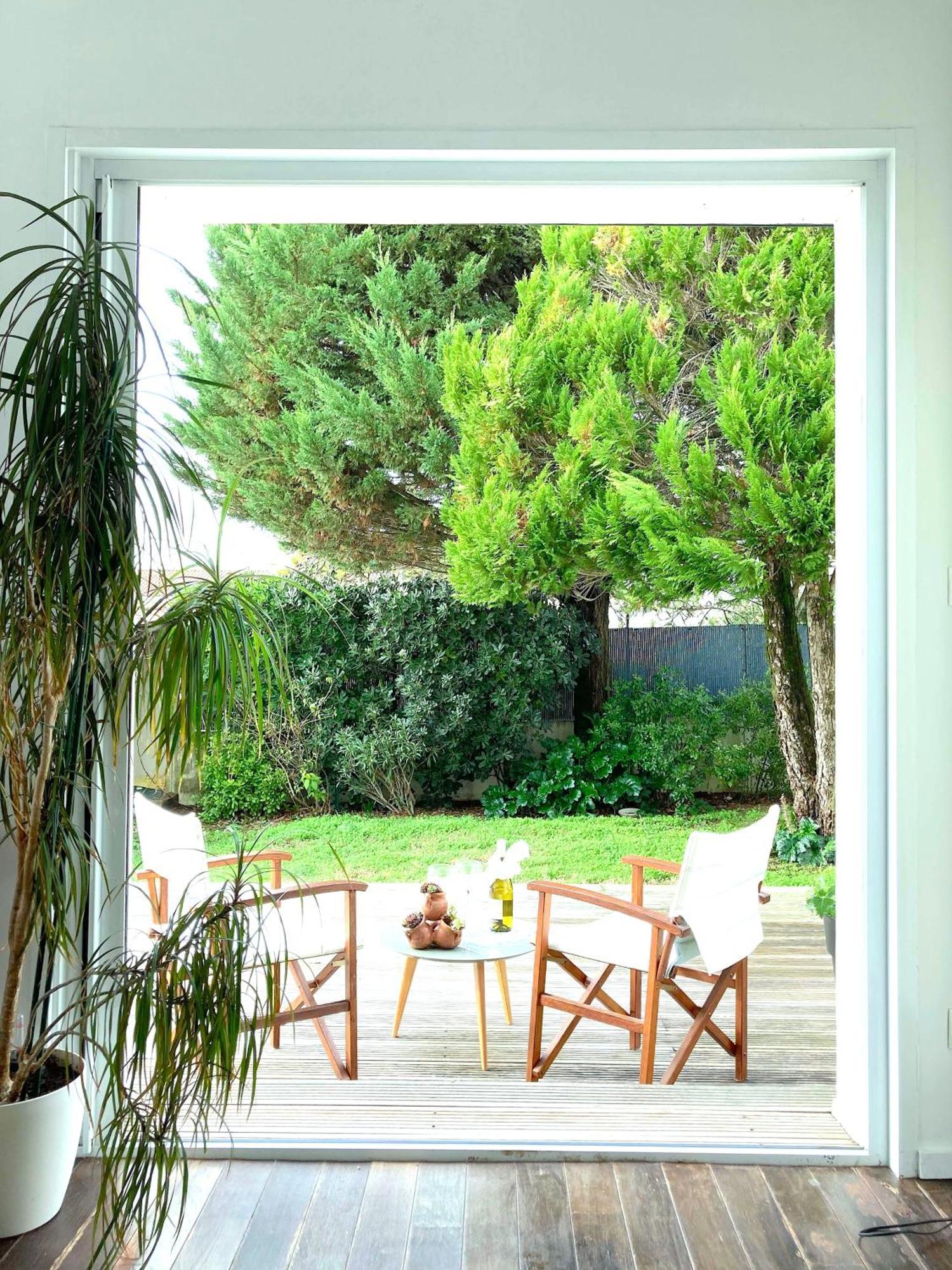 Maison Centre Ville Avec Jardin , Terrasse, Et Garage Velos La Rochelle  Eksteriør billede